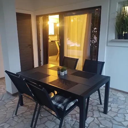 Apartman Dean *