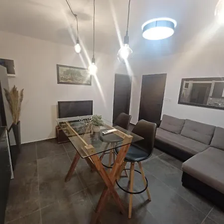 Dean Apartment *