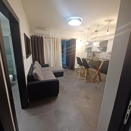 Dean Apartment *