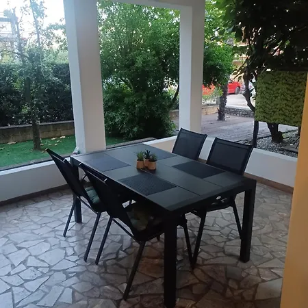 Dean * Porec